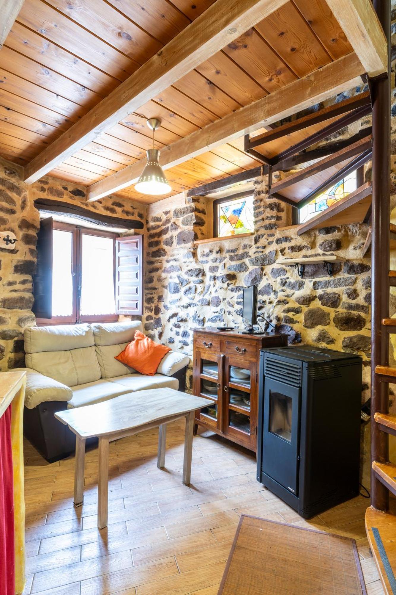Casa De Turismo Rural Sardom2 Bembibre  Extérieur photo