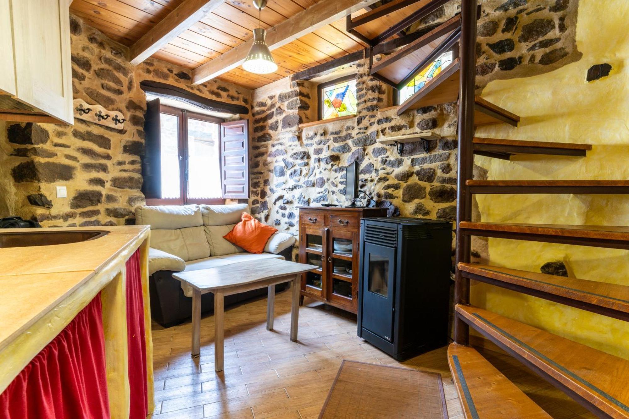 Casa De Turismo Rural Sardom2 Bembibre  Extérieur photo